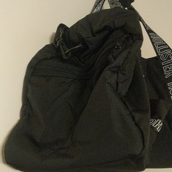 Hollister duffle sport gym bag - Picture 3 of 6